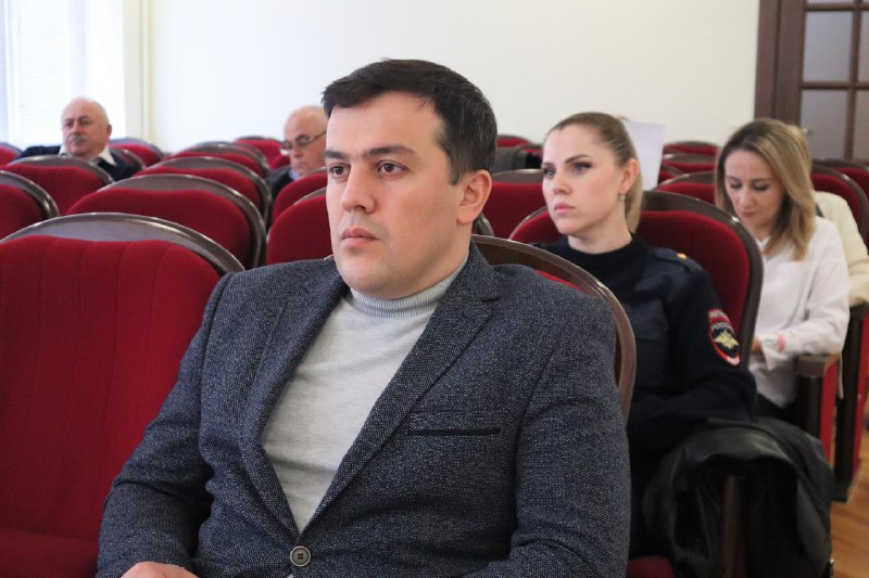 В администрации Урванского района состоялось заседание комиссии по делам несовершеннолетних и защите их прав