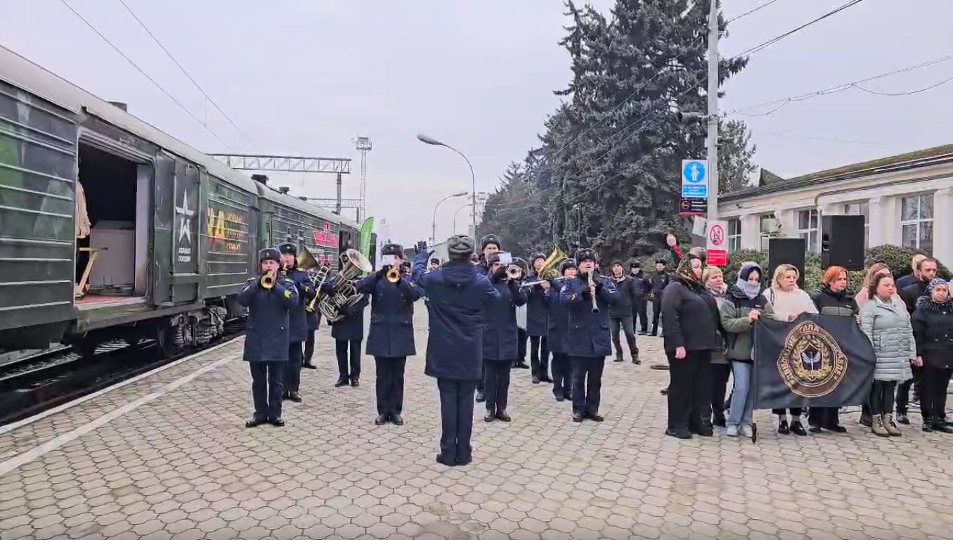 Более 4 тысяч жителей Кабардино-Балкарии встретили поезд «Сила в правде» 