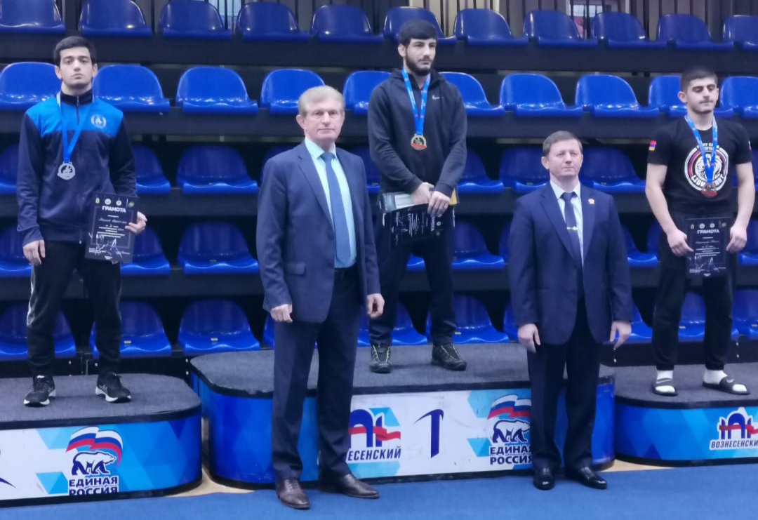 Город Ярославль стал местом проведения чемпионата Центрального федерального округа по греко-римской борьбе. 