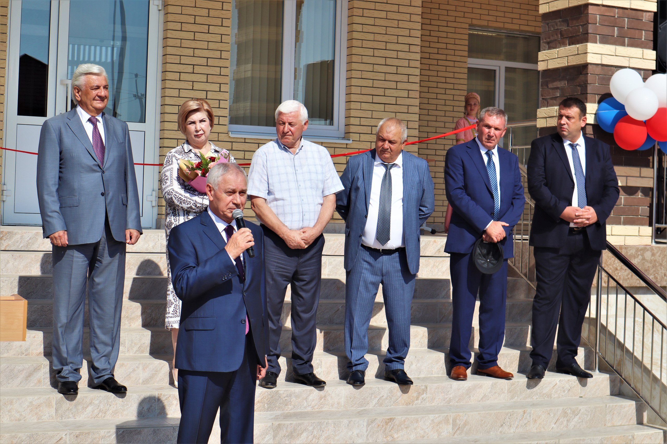 В Нарткале открыли новую школу на 500 учащихся
