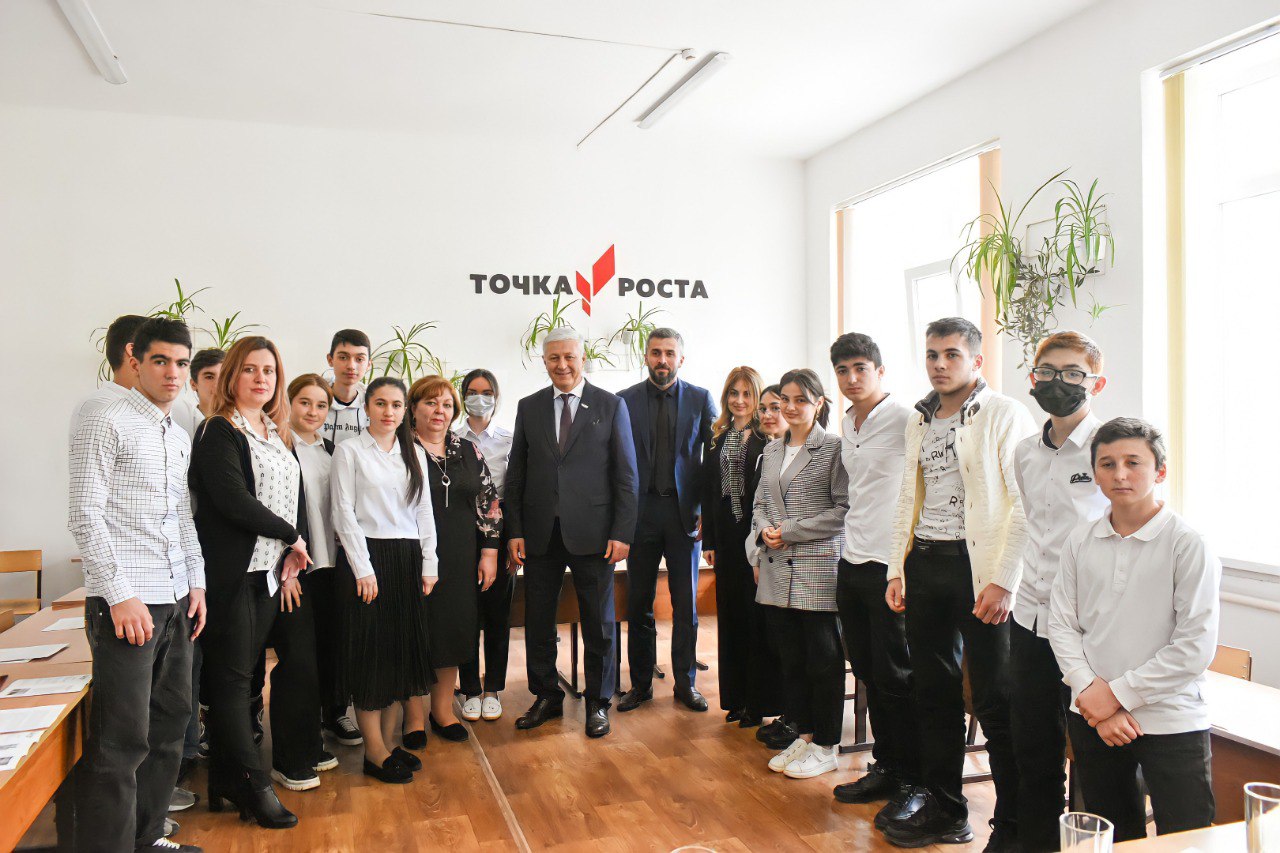 Руслан Токов встретился с учащимися МКОУ «СОШ» с.п.Герменчик