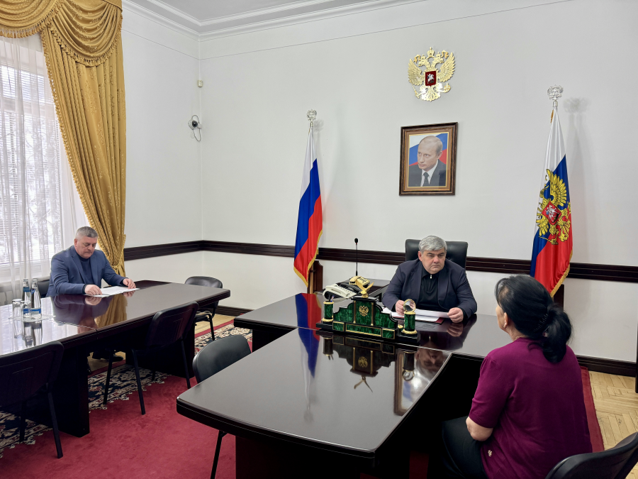 Казбек Коков провел личный прием граждан в региональной приемной Президента РФ 