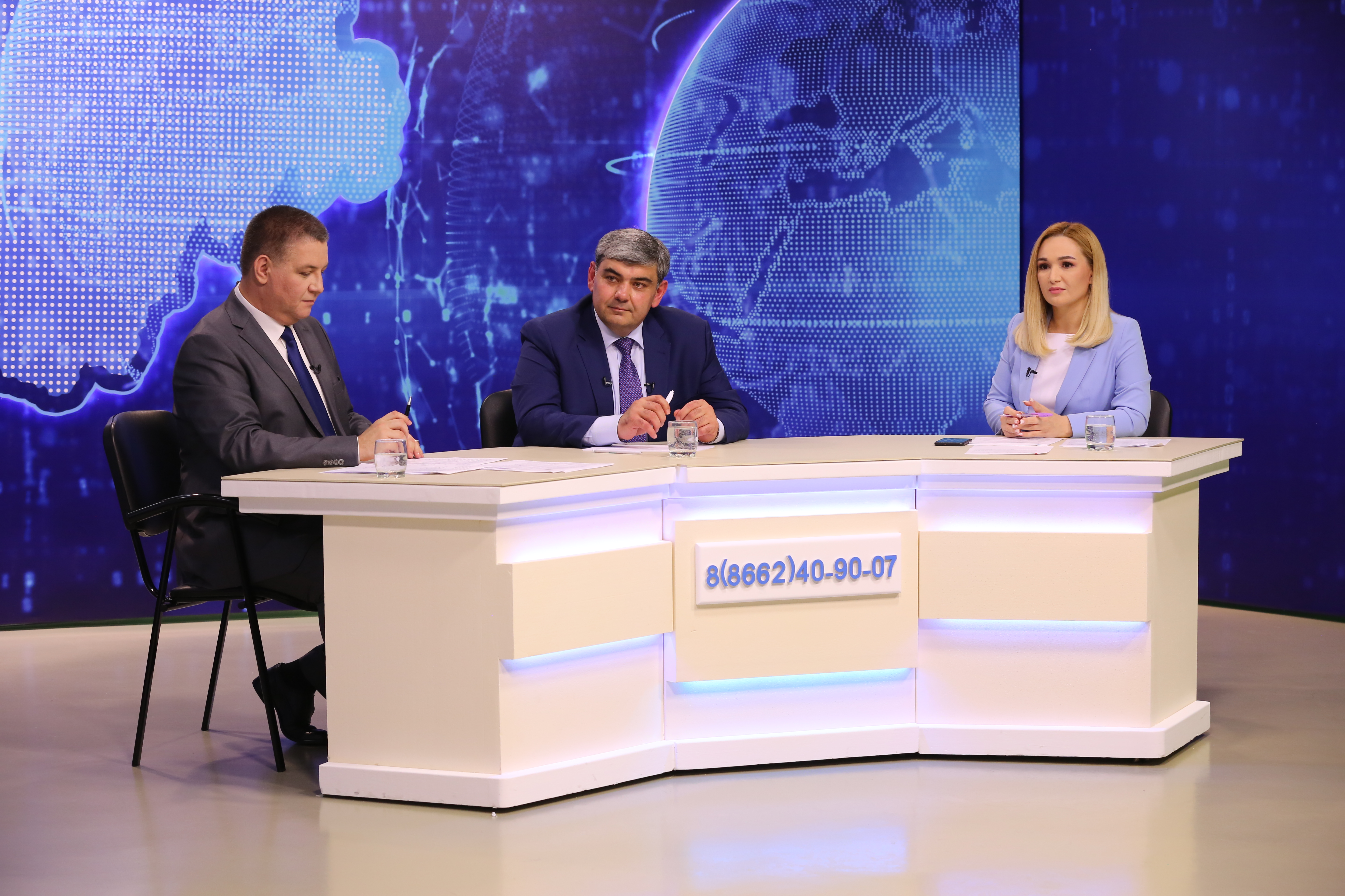 Глава Кабардино-Балкарской Республики Казбек Валерьевич Коков провел "Прямую линию".