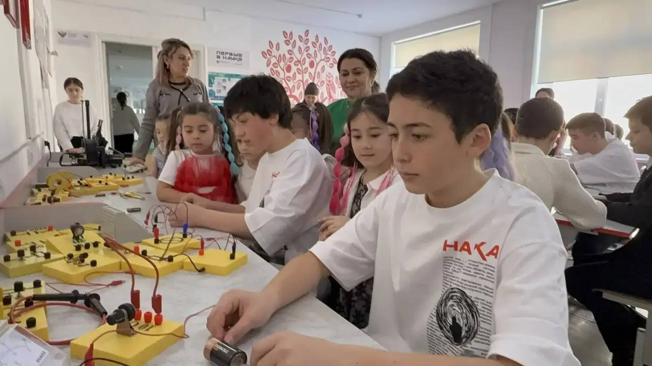 В селе Атажукино открылся «Научный Клуб Первых»