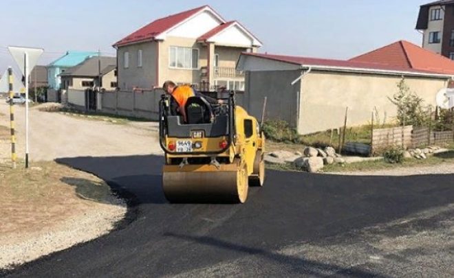 Восстановление асфальтобетонных покрытий на автомобильных дорогах Кенже-Каменка и Шалушка-Каменка