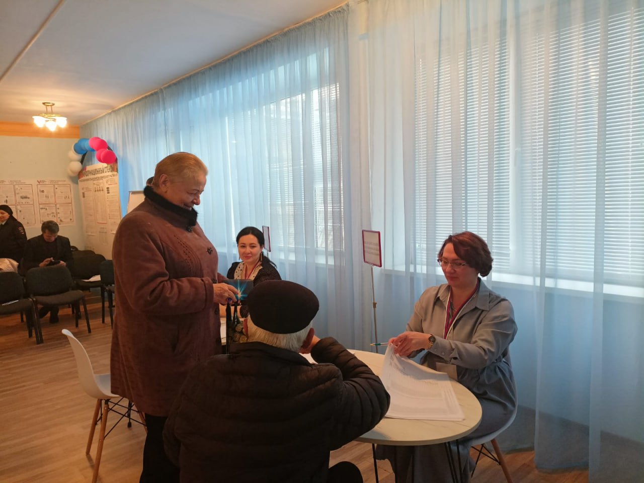 В Нальчике открылись избирательные участки
