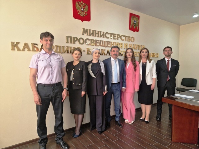 Стали известны имена победителя и призёров регионального этапа конкурса "Учитель года – 2024"