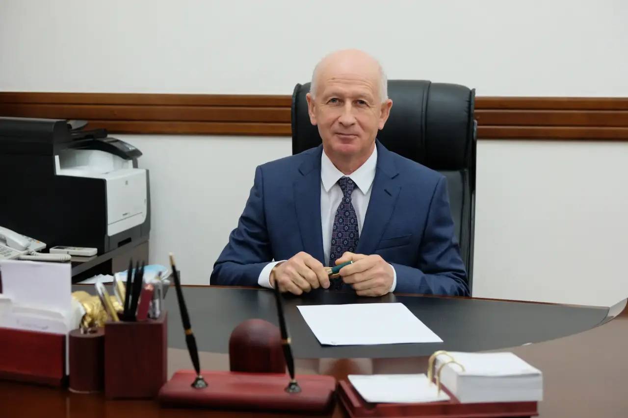 Поздравление министра экономического развития Кабардино-Балкарской Республики с Днем российского предпринимательства