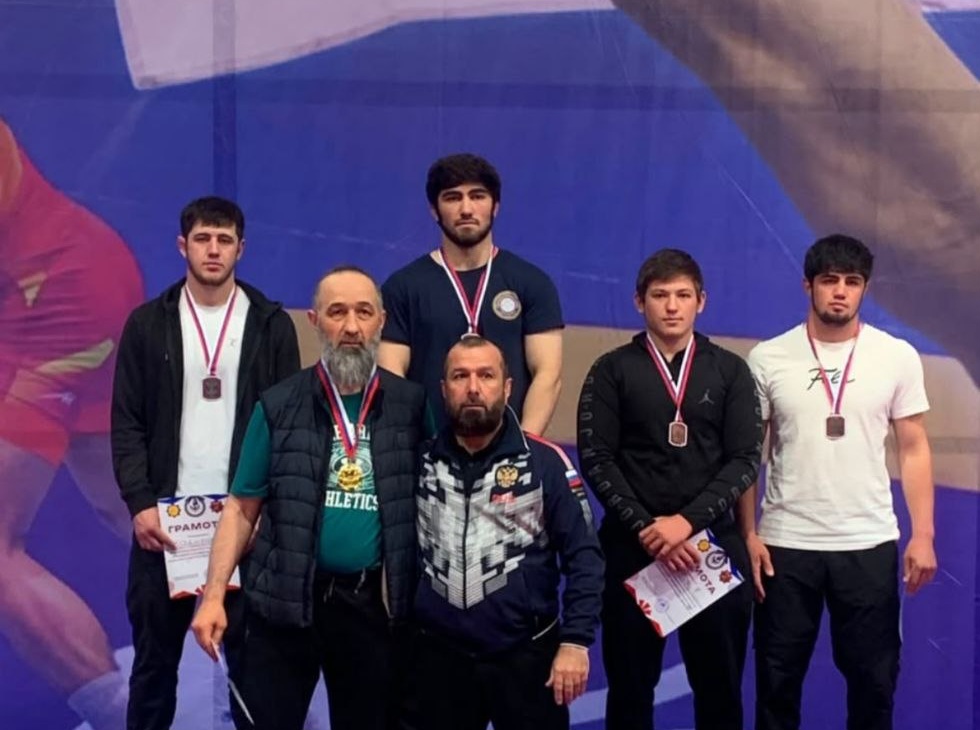 Классики Кабардино-Балкарии успешно выступили в Грозном 
