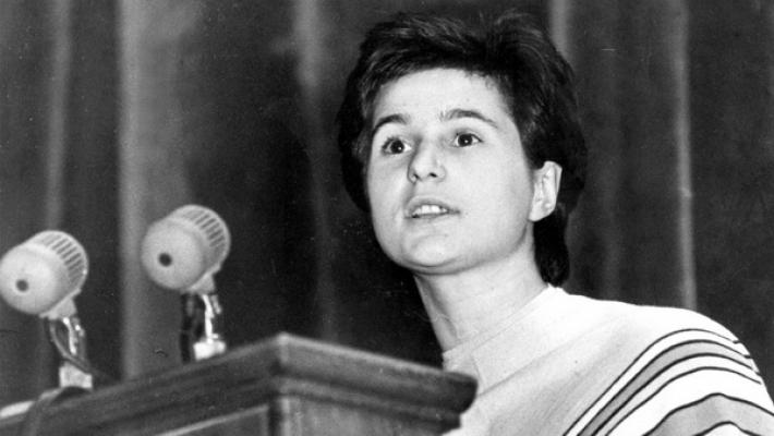 82 года со дня рождения поэтессы Инны Кашежевой