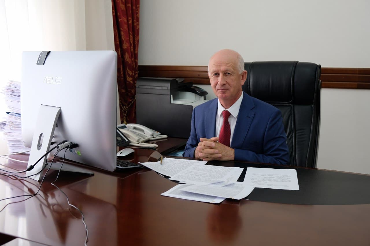 Борис Рахаев ответил на вопросы собственного корреспондента ТАСС в КБР