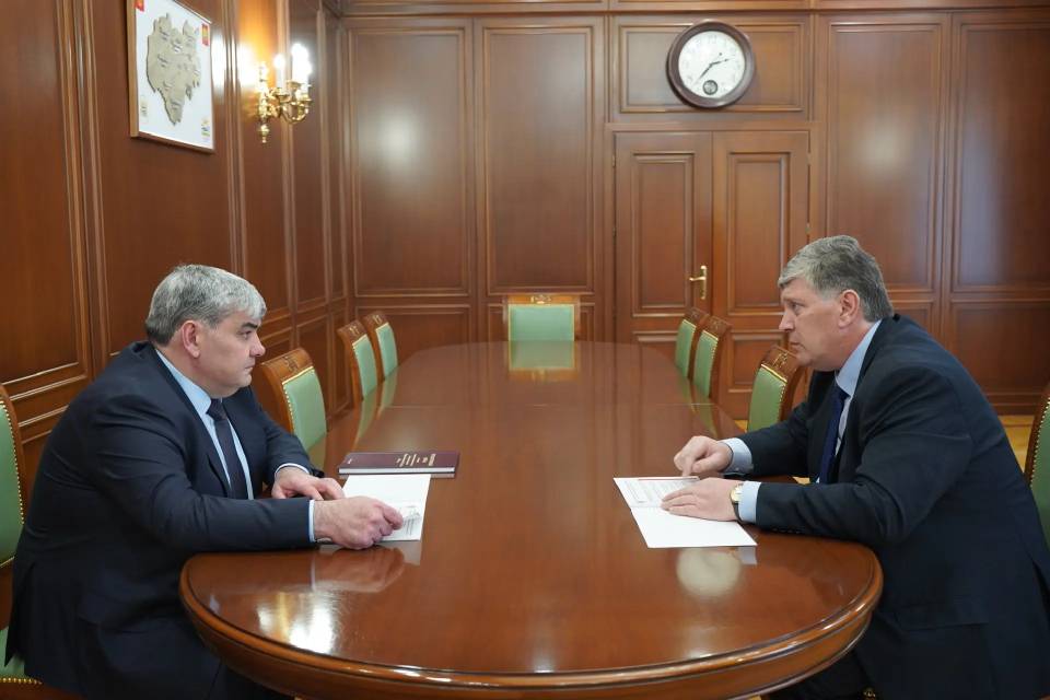 Глава КБР Казбек Коков провёл рабочую встречу с руководителем Роспотребнадзора по КБР Жиросланом Паговым