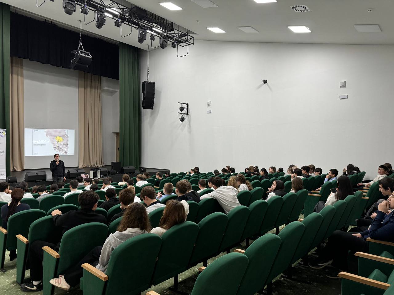 В Нальчике состоялся показ документального фильма о героях нашего времени «Жить в полный голос»